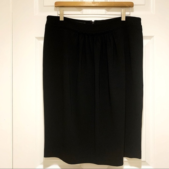 Talbots Black Pleated Gather Front Career Knee Length Skirt Women's Size 12 - Picture 2 of 6